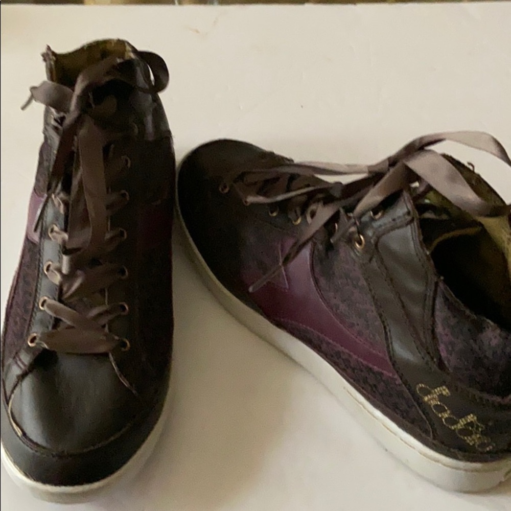 Diadora leather shoes
